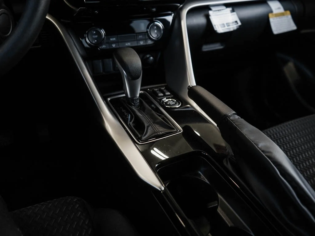 2026 Mitsubishi Eclipse Cross LE - Photo 24