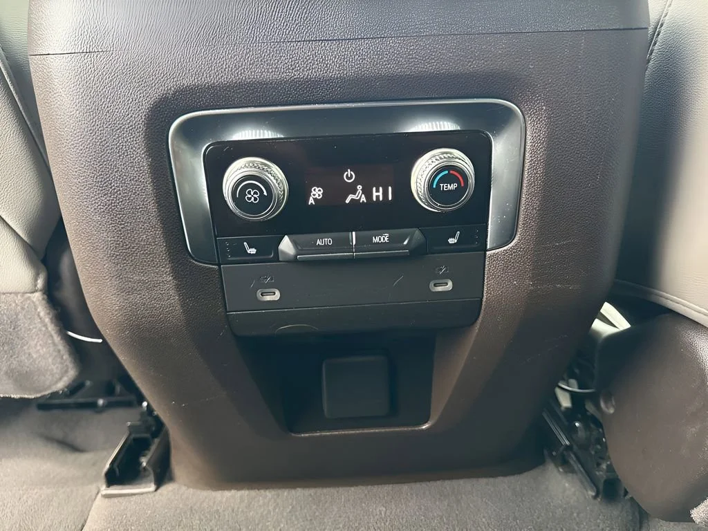 Used 2022 Summit White GMC SLT image 13