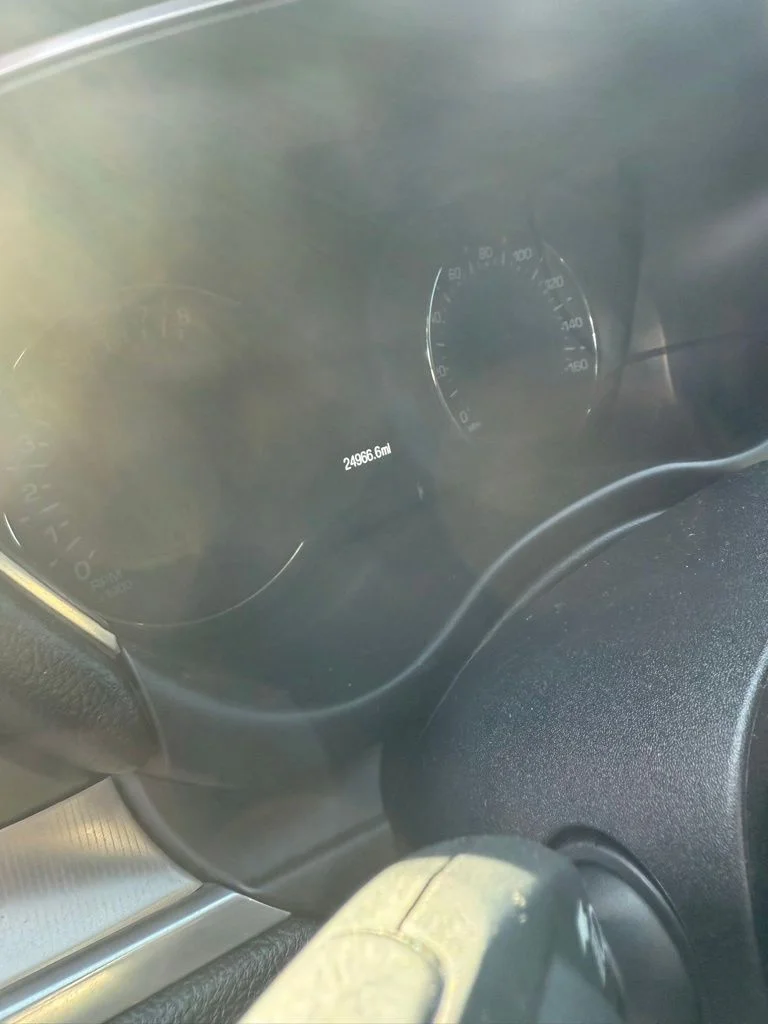 Used 2019 White Lincoln Reserve image 9