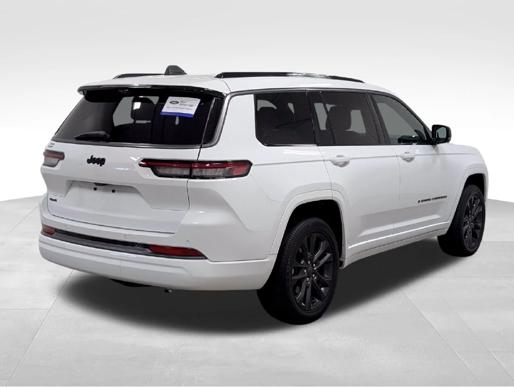 Certified Used 2026 Bright White Clearcoat Jeep Limited Reserve image 19