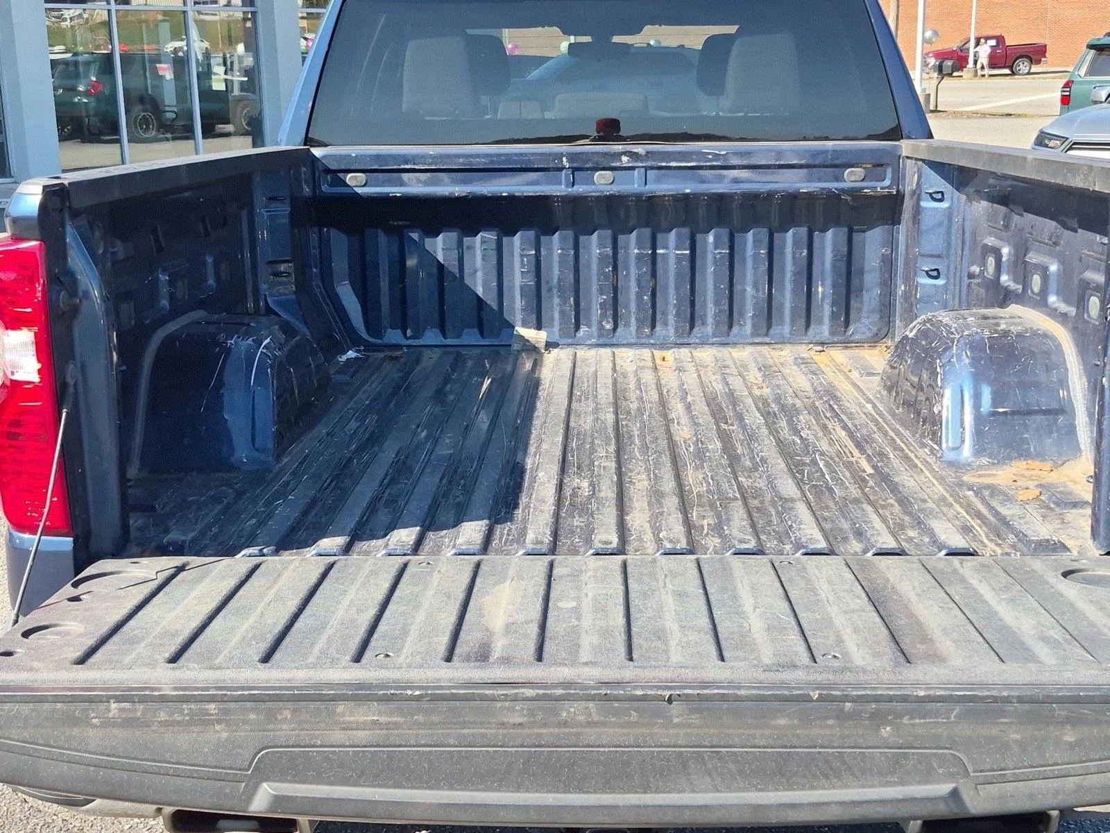 Used 2021 Northsky Blue Metallic Chevrolet LT image 33