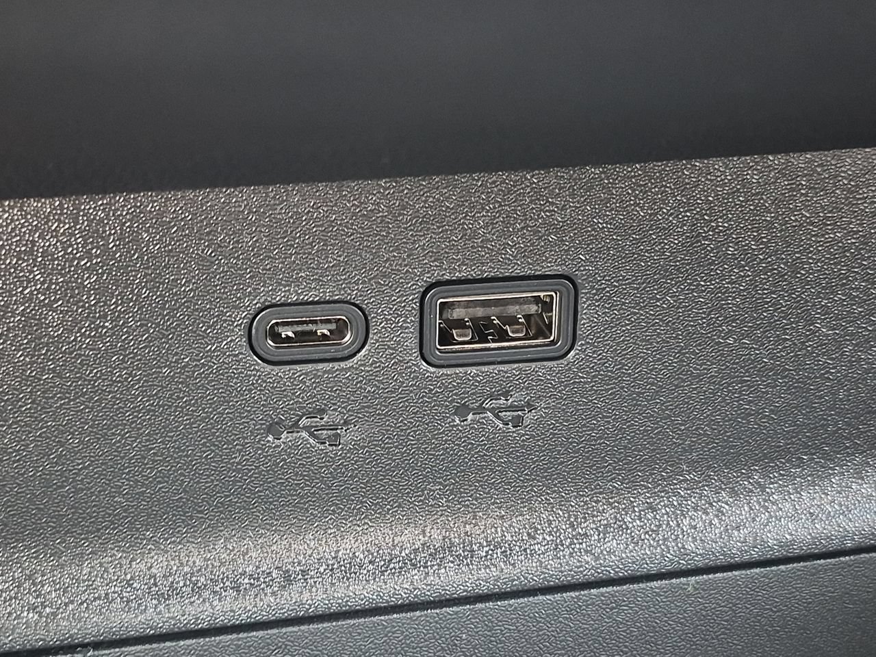 New 2027 Lakeshore Blue Metallic Chevrolet LT image 34