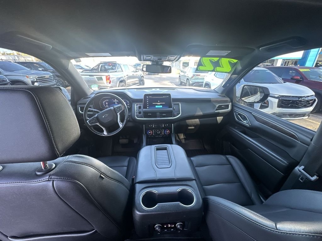 Used 2022 Summit White Chevrolet Z71 image 18
