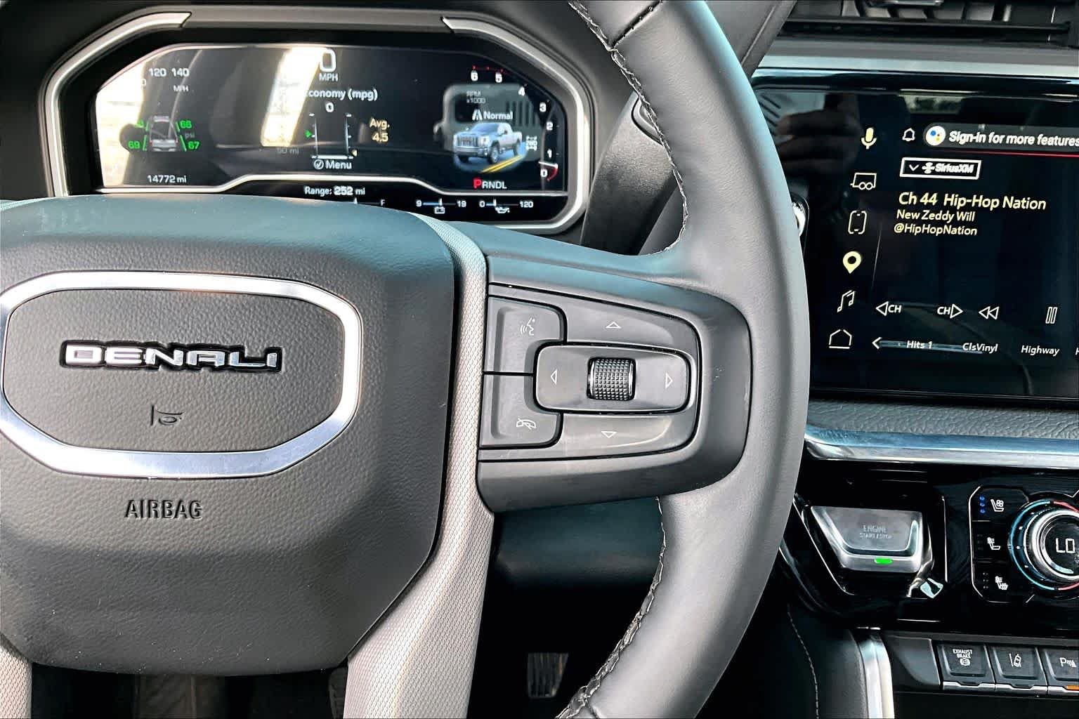 Used 2025 Summit White GMC Denali image 25