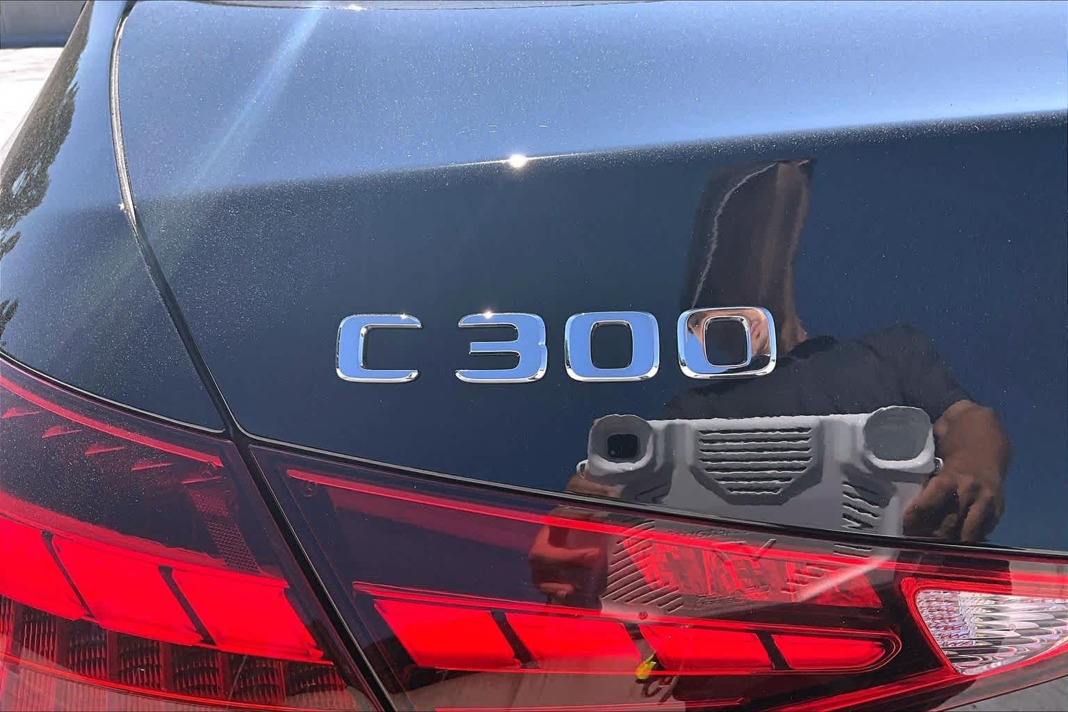 2025 Mercedes-Benz C-Class Sedan C 300 - Photo 31