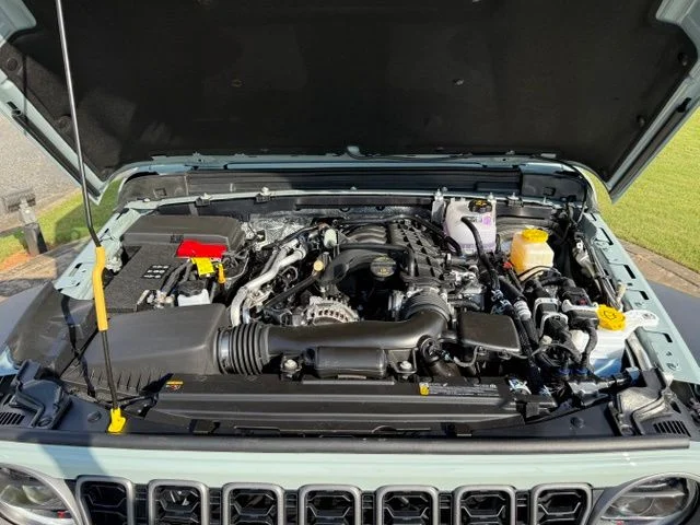 New 2026 Earl Clearcoat Jeep Sport S image 28