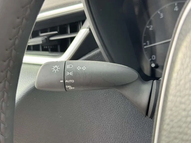 Used 2025 White Toyota SE image 31