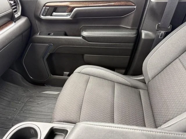Used 2024 Cardinal Red GMC Elevation image 19