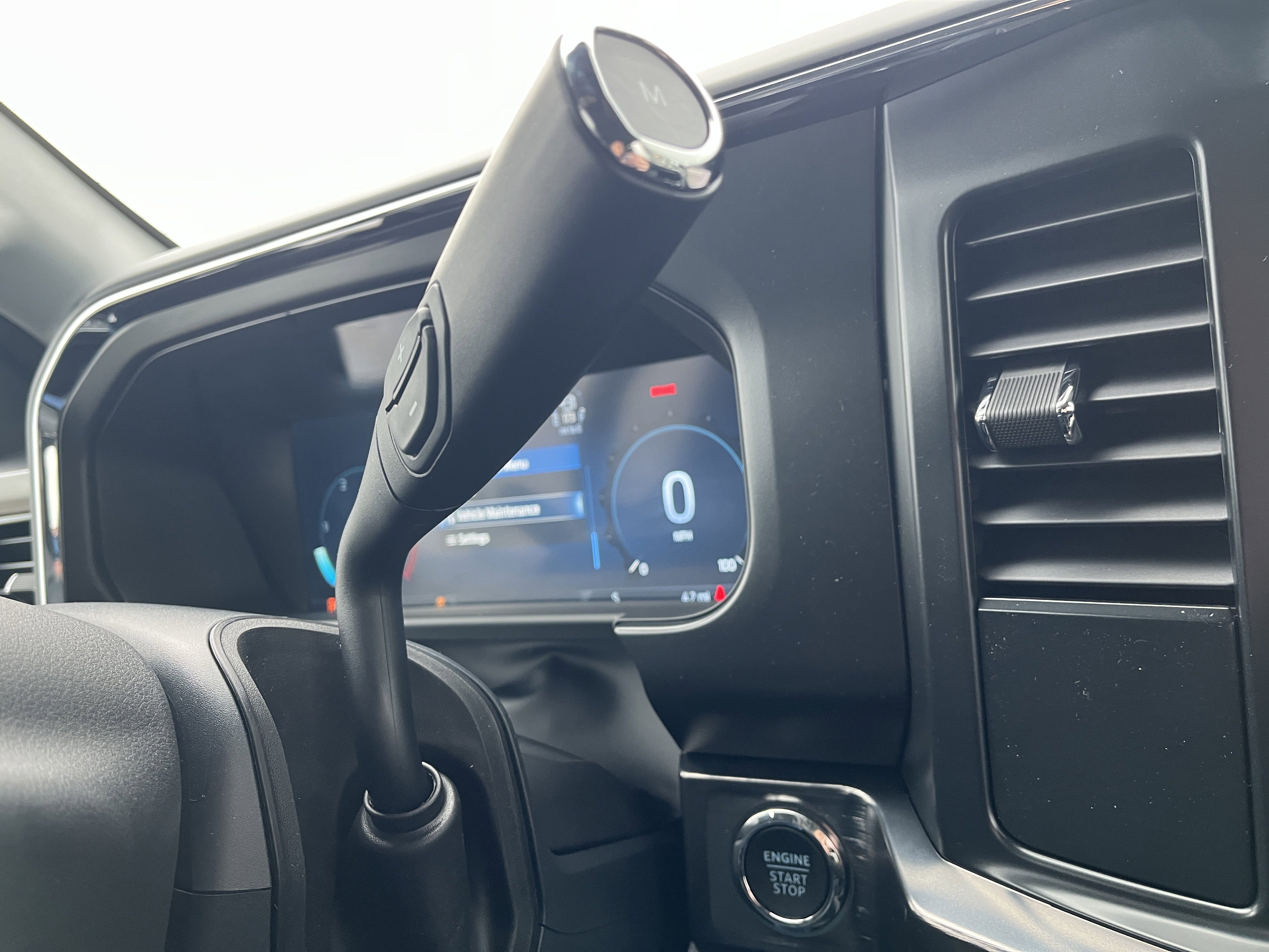New 2026 Glacier Gray Metallic Tri-Coat Ford F-250® Lariat® image 23