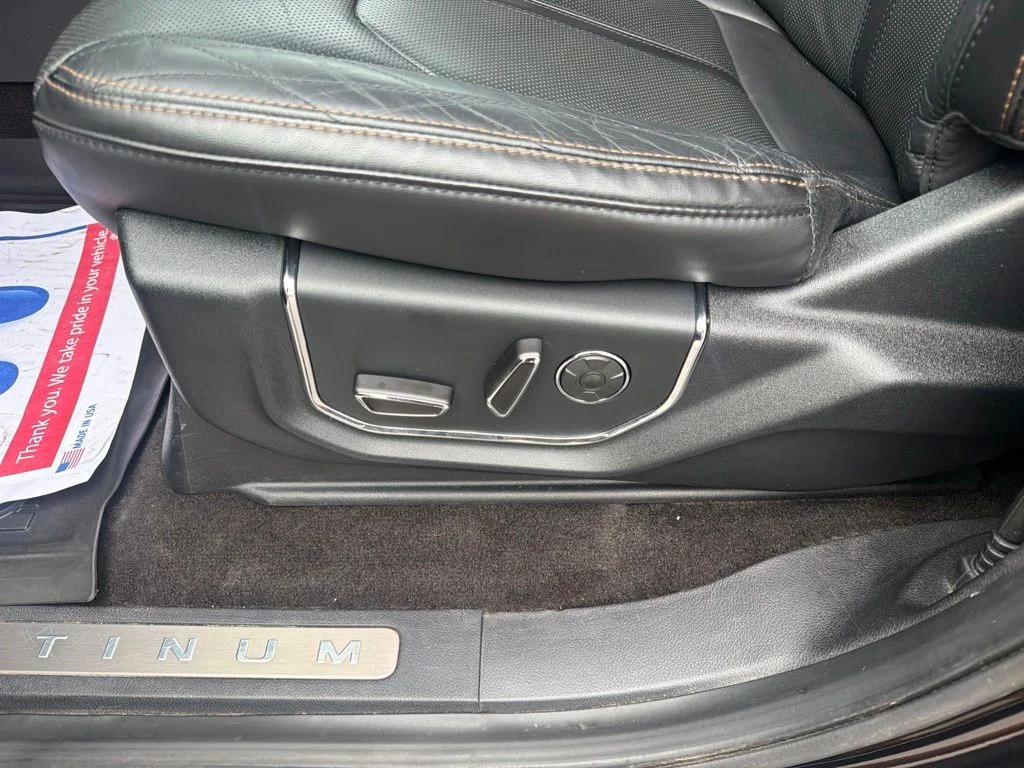 Used 2020 Black Ford Platinum image 28