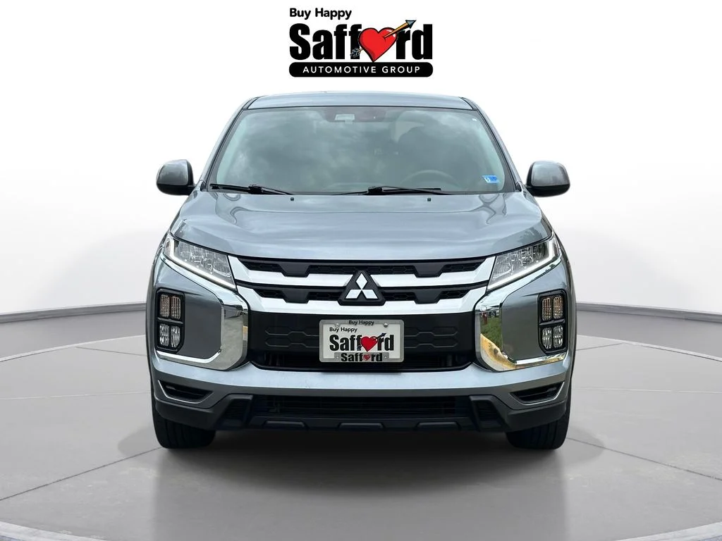 Used 2024 Gray Mitsubishi 2.0 SE image 8