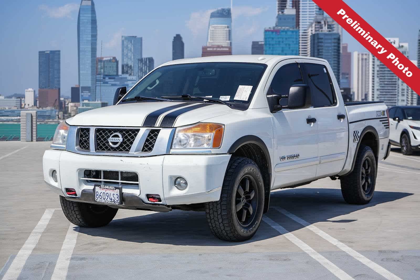 2013 Nissan Titan PRO-4X 4X4 Crew Cab SWB's photo