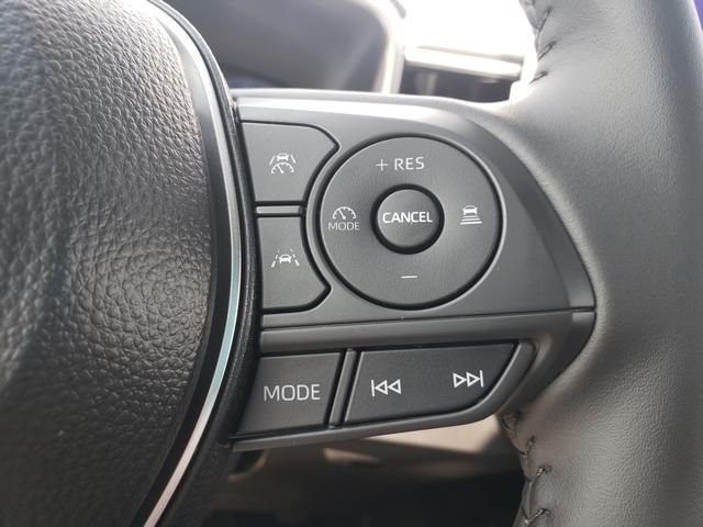 Used 2026  Toyota XSE image 19