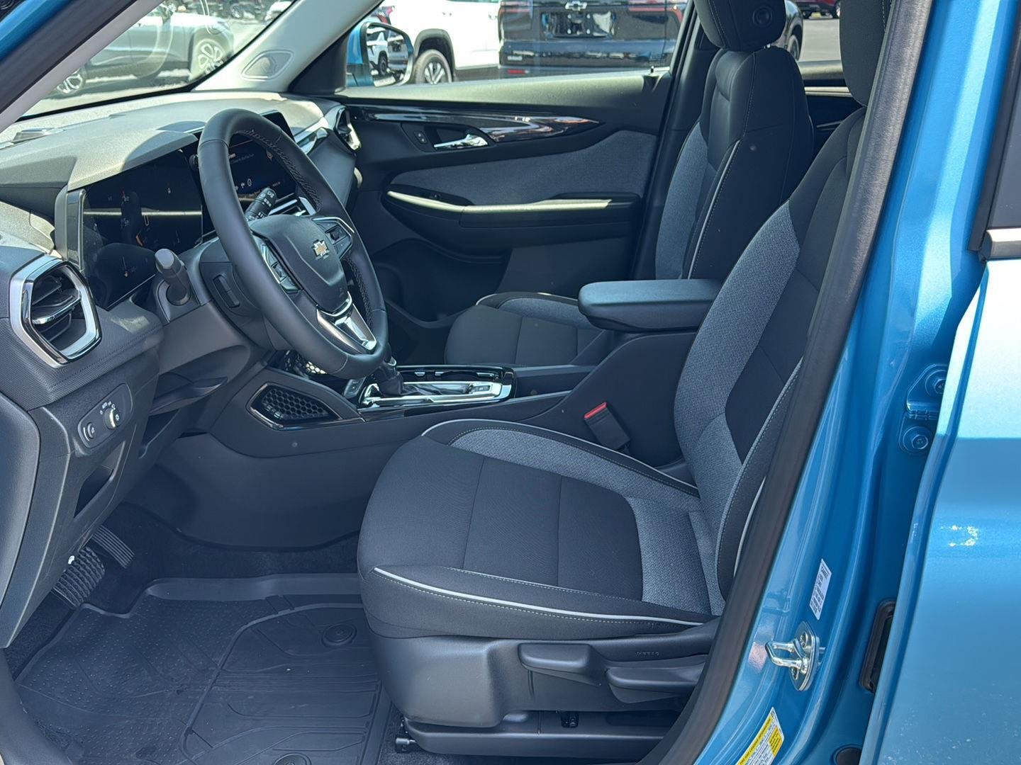 2026 Chevrolet Trailblazer LT - Photo 9