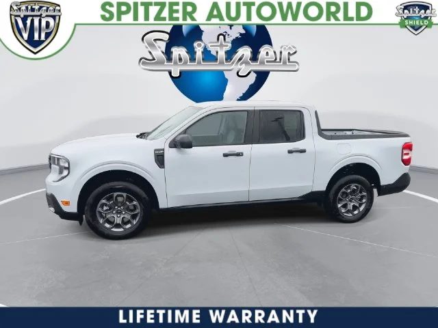 New 2026 Space White Metallic Ford XLT image 6