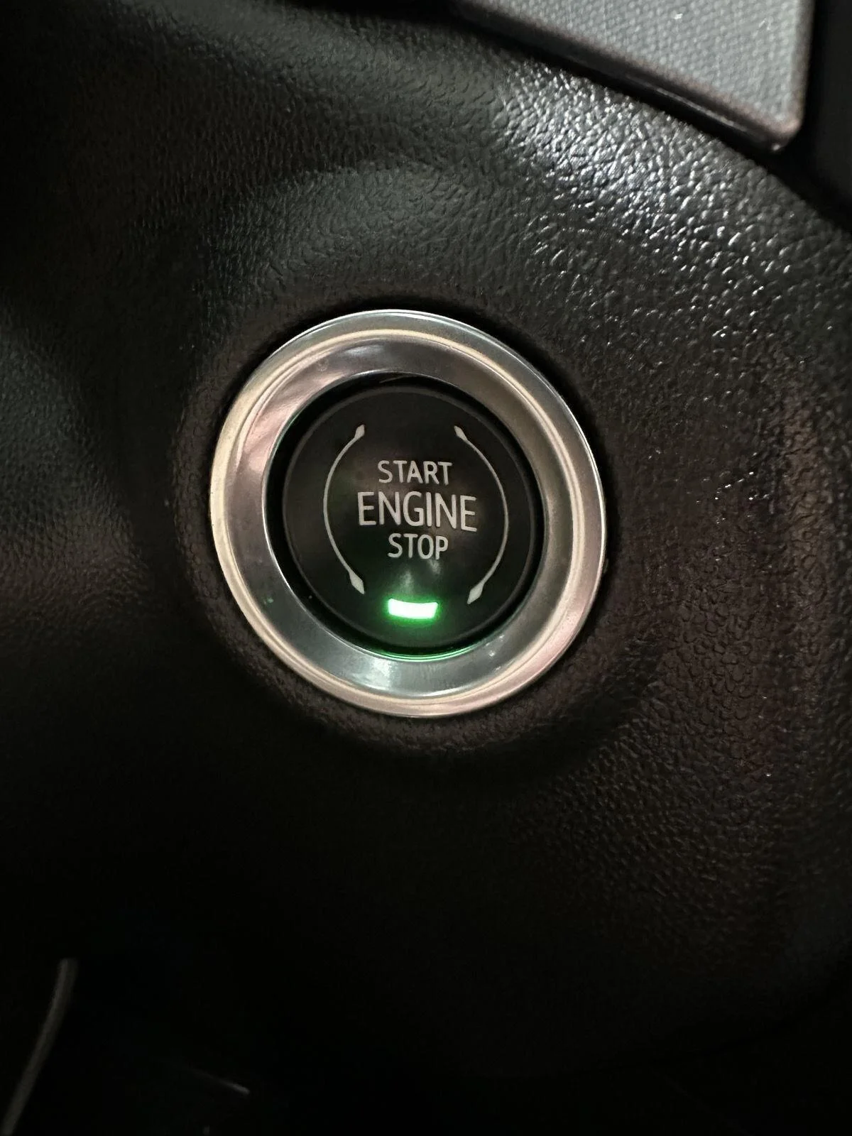 Used 2023 Summit White GMC SLE DRW image 15
