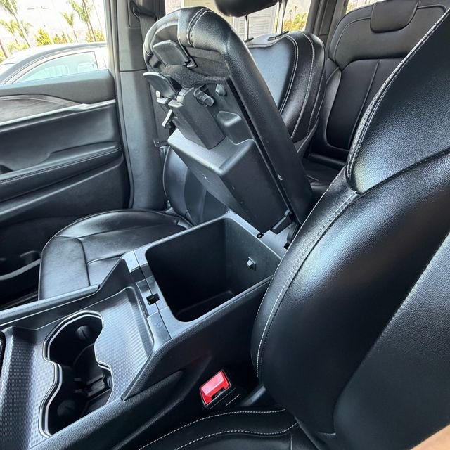 Used 2024 Gray Jeep 4xe image 35