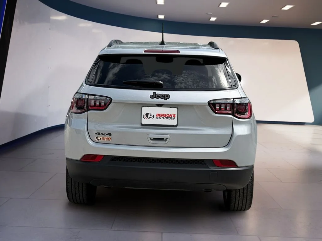 Used 2026 Silver Jeep Latitude image 4