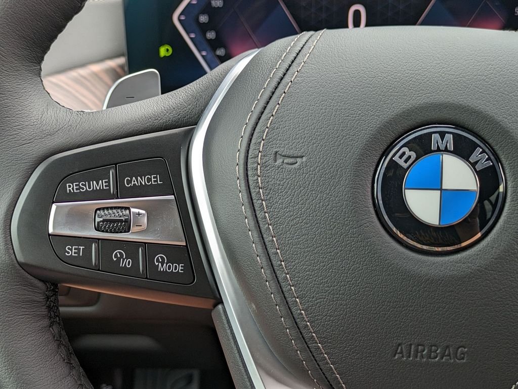 New 2026 Black Sapphire Metallic BMW sDrive40i image 15