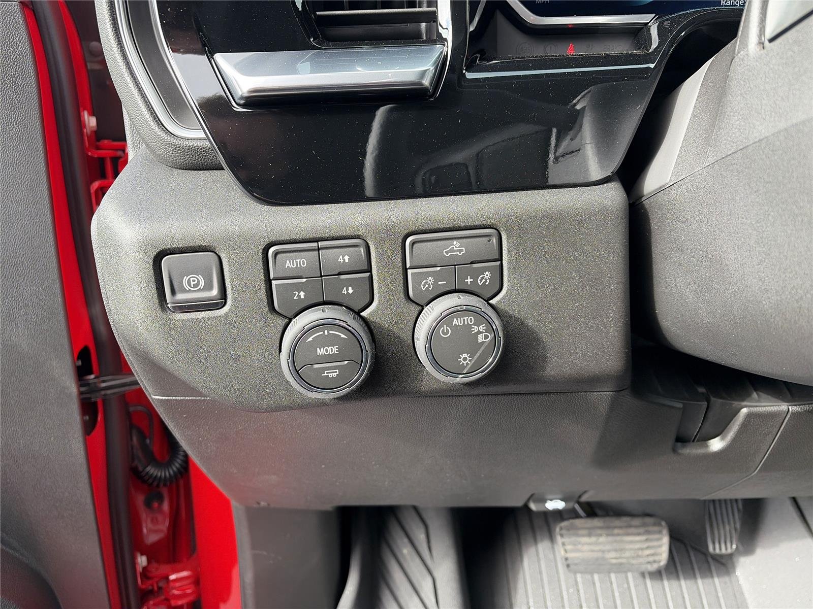 2026 Chevrolet Silverado 1500 LT - Photo 16