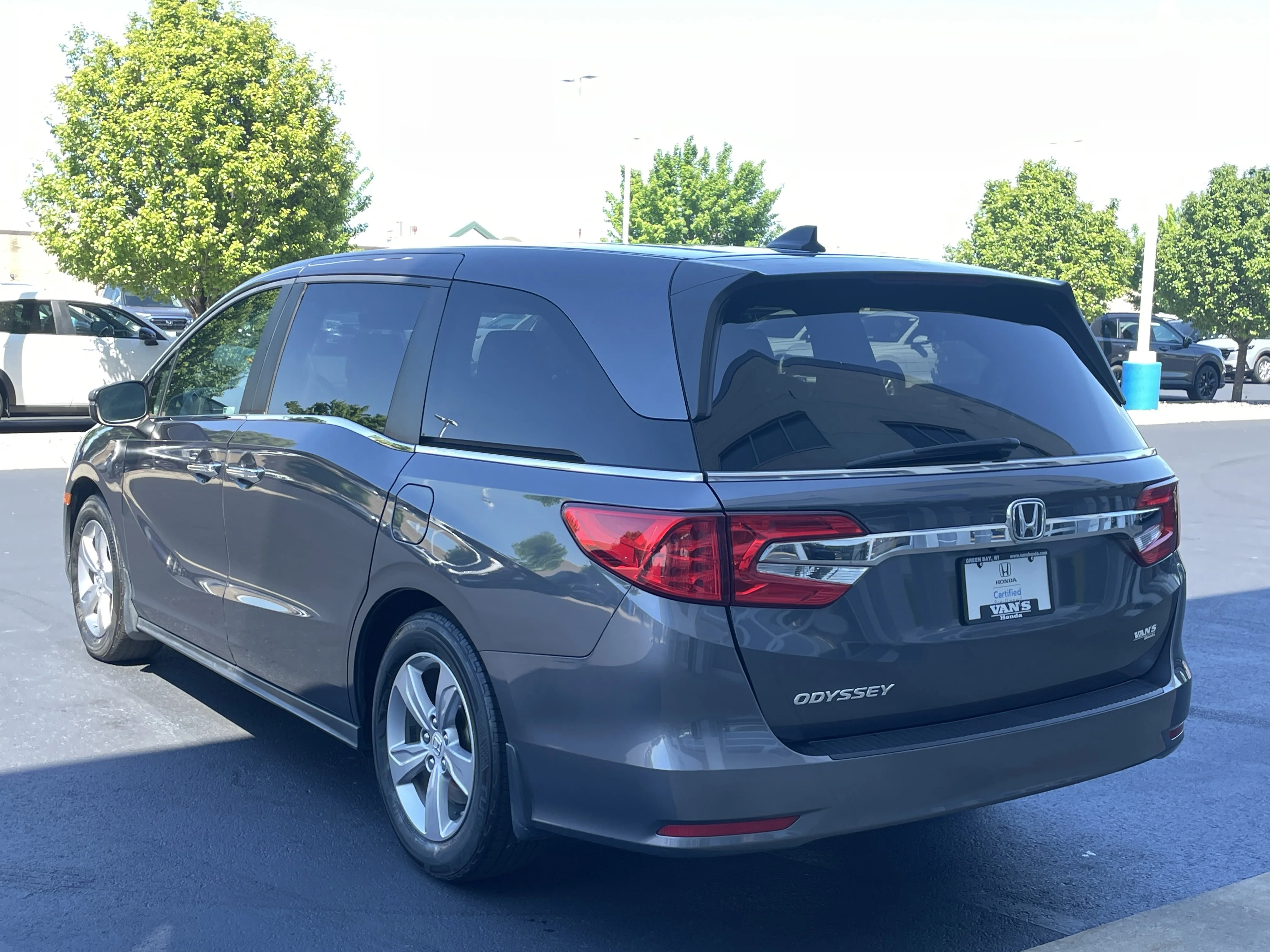 Certified Used 2018 Modern Steel Metallic Honda EX-L image 9