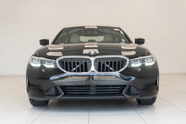 Used 2021 Black BMW 330i image 5