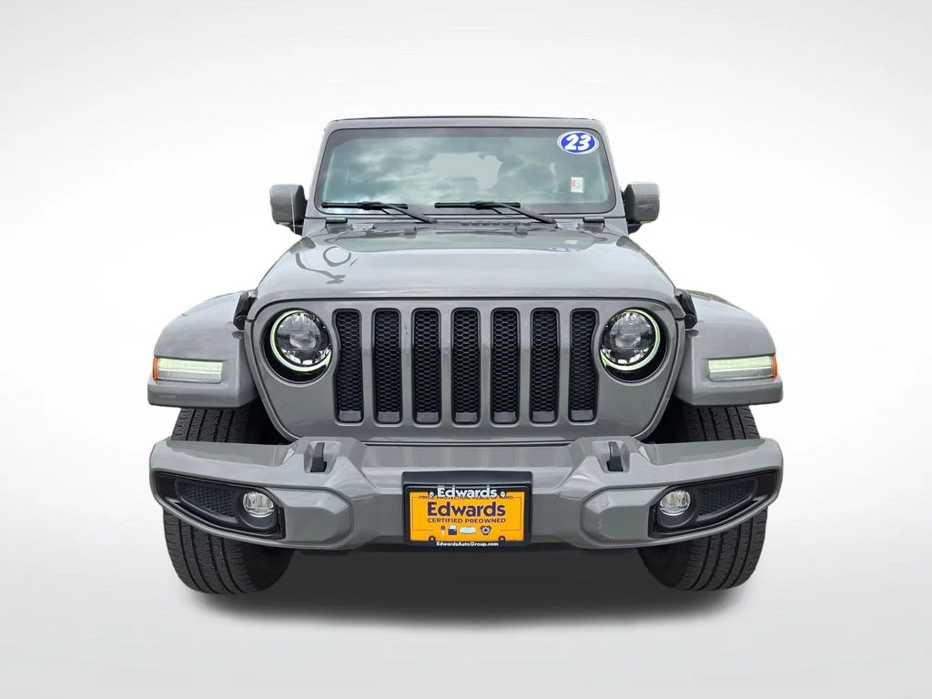 Certified Used 2023 Gray Jeep Altitude image 10
