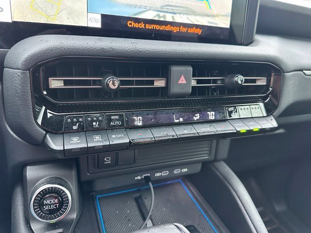 Used 2025 Blue Toyota  image 18
