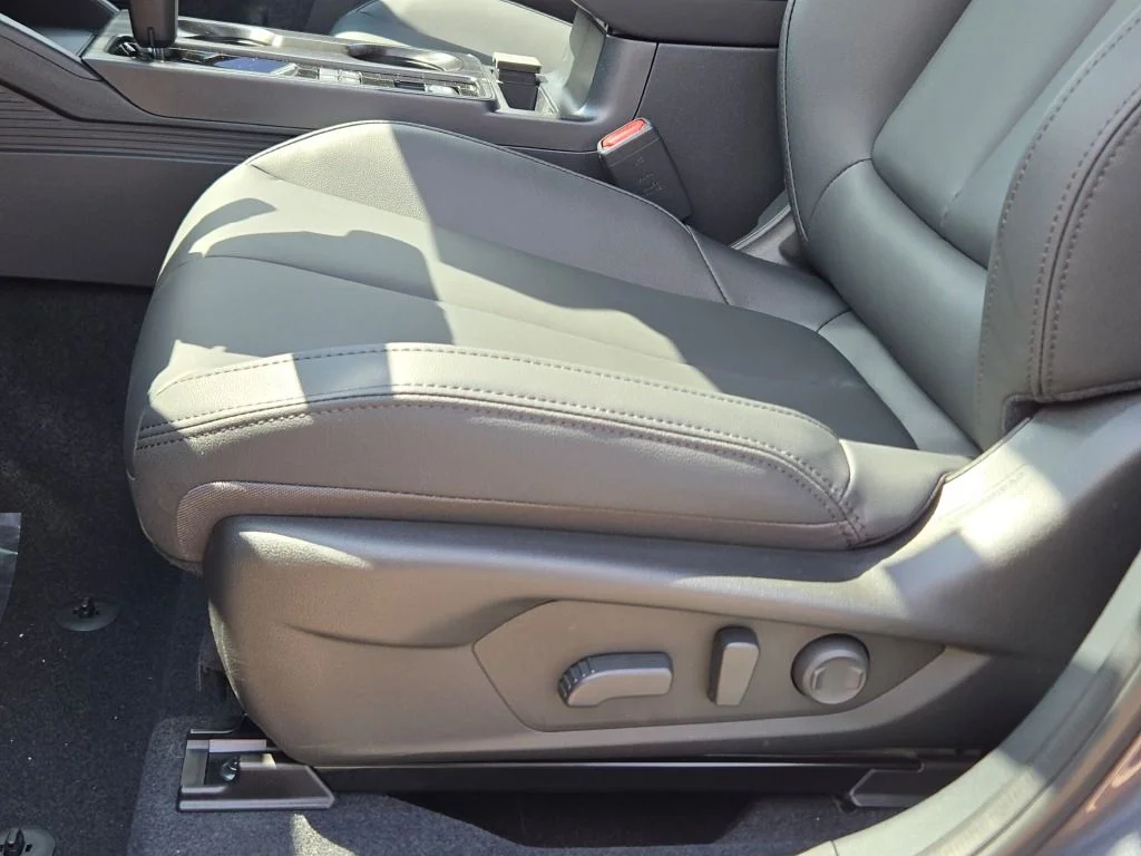 New 2026 MAGNETITE GRAY METALLIC Subaru Premium image 23