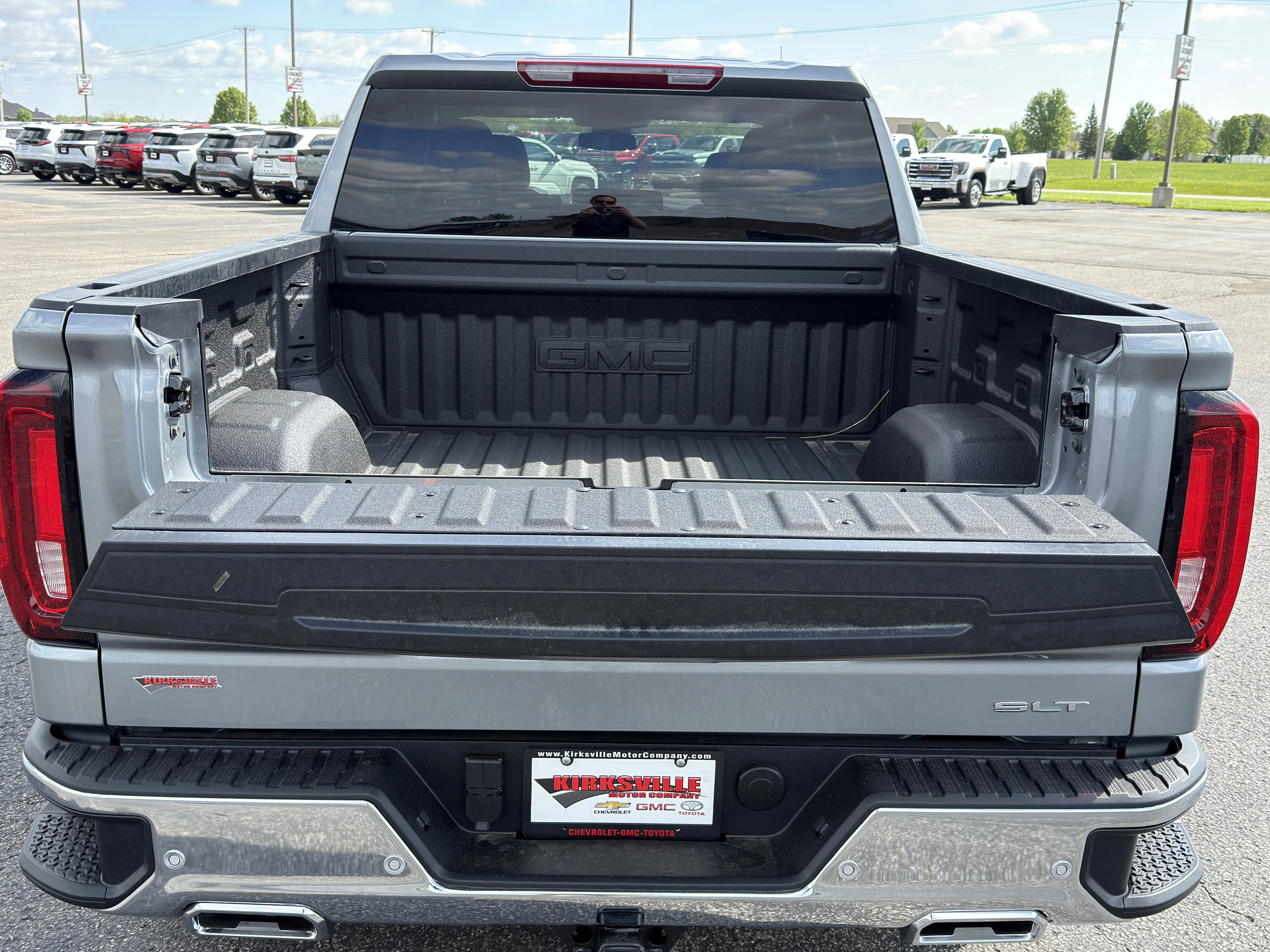 2026 GMC Sierra 1500 SLT - Photo 16