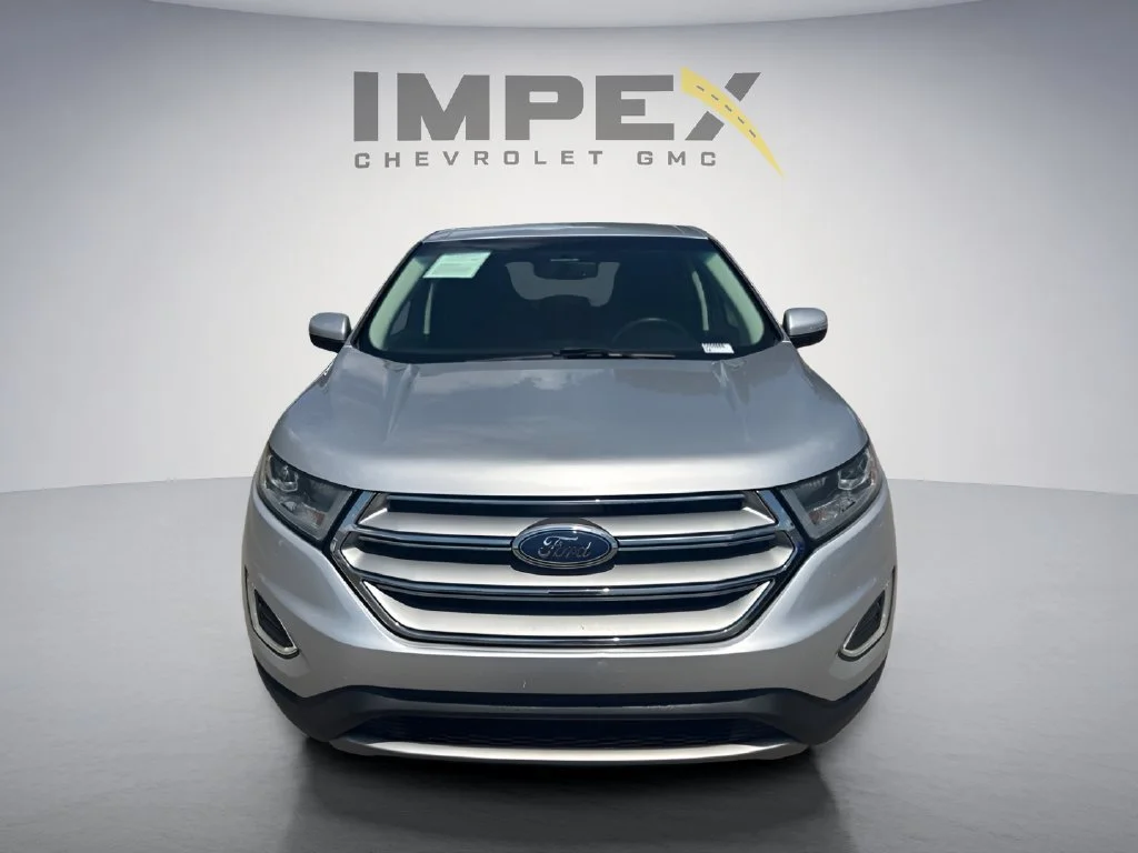 Used 2018  Ford SEL image 8