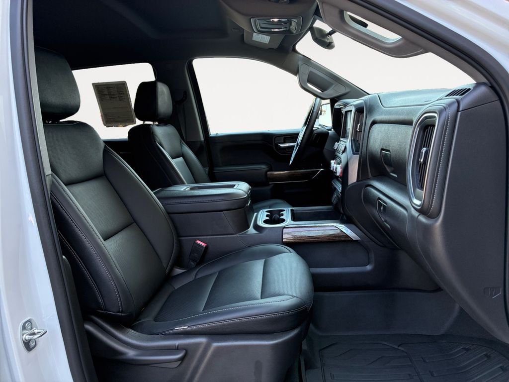 Used 2021 White GMC Elevation image 15