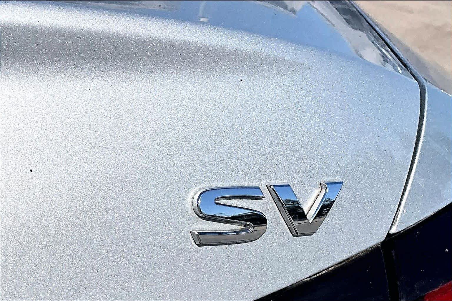 Used 2021 Brilliant Silver Metallic Nissan 2.5 SV image 10