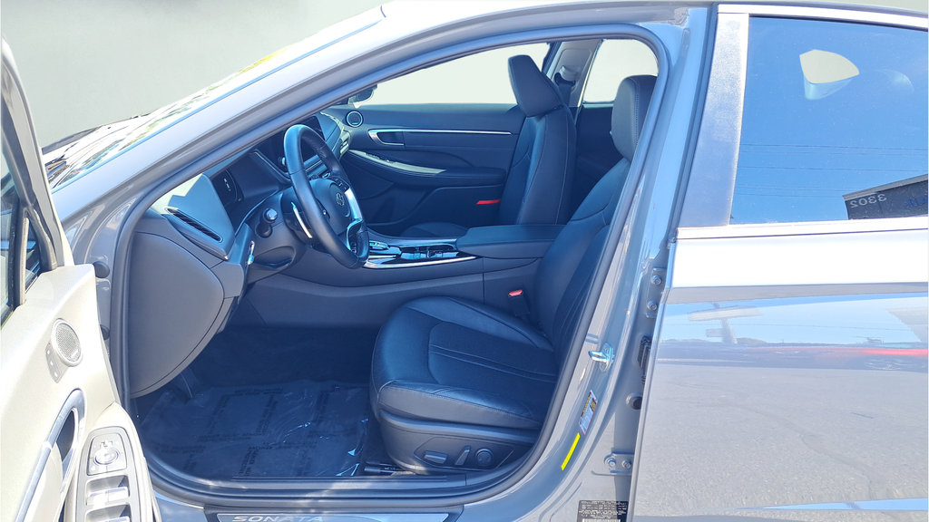 Used 2022 Gray Hyundai Limited image 10