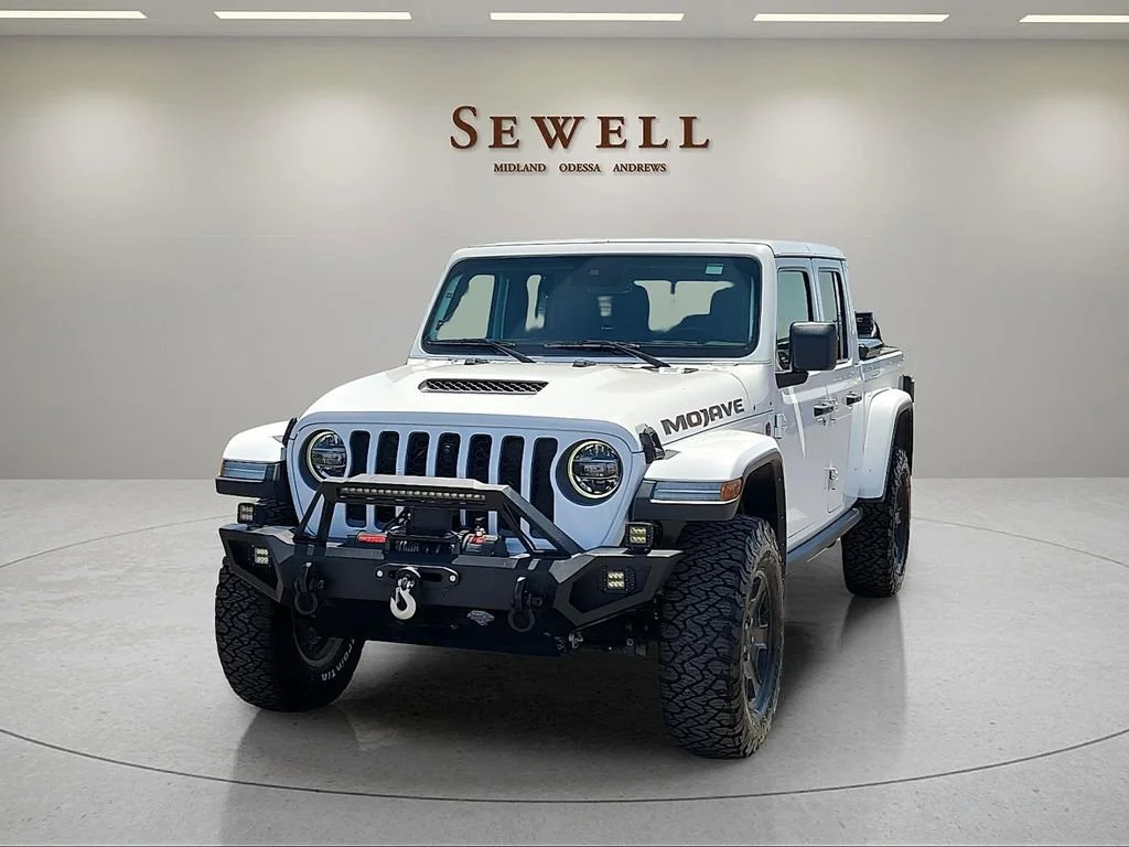 2021 Jeep Gladiator Mojave's photo