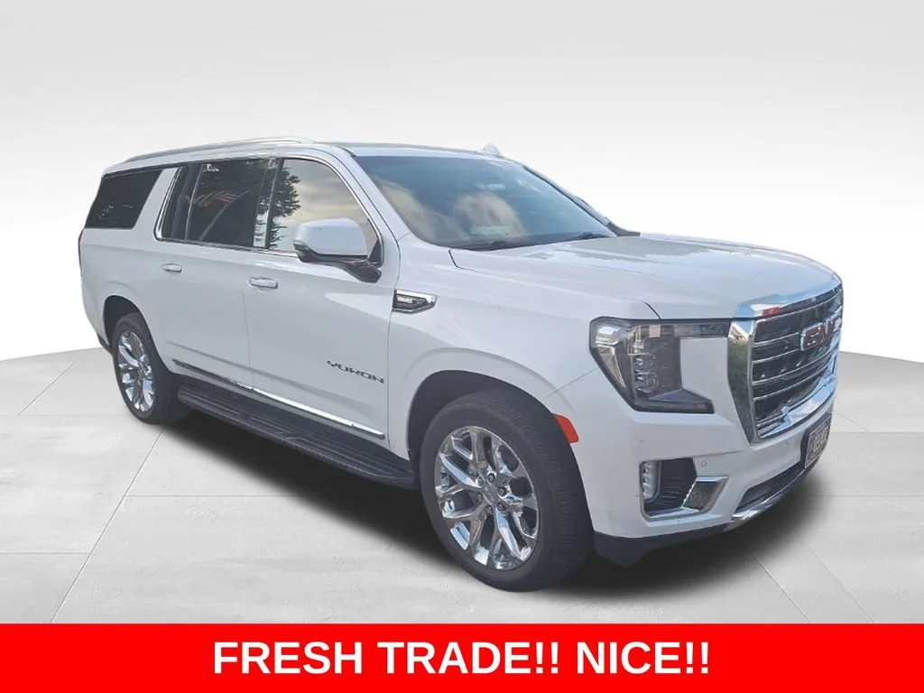 Used 2021 WHITE FROST TRICOAT GMC SLT image 1