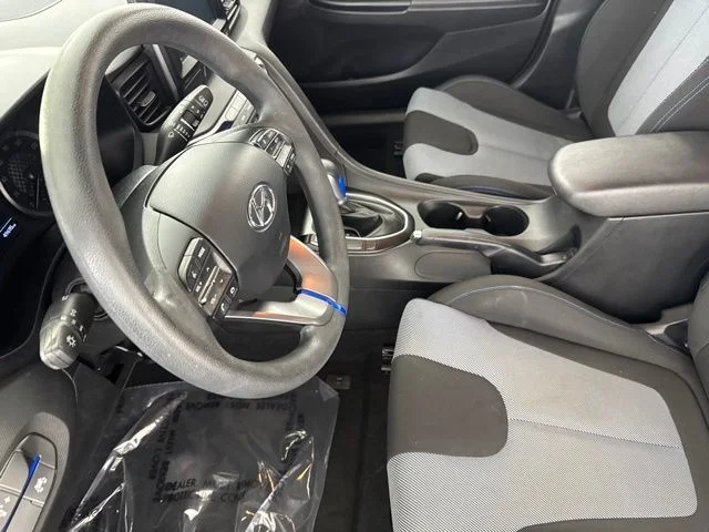 Used 2019 Gray Hyundai 2.0 image 25