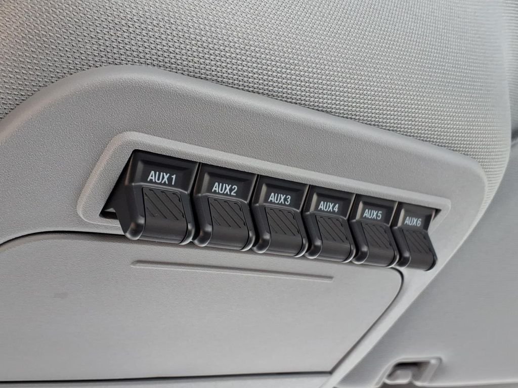 2025 Ford F-250 Super Duty XL - Photo 24