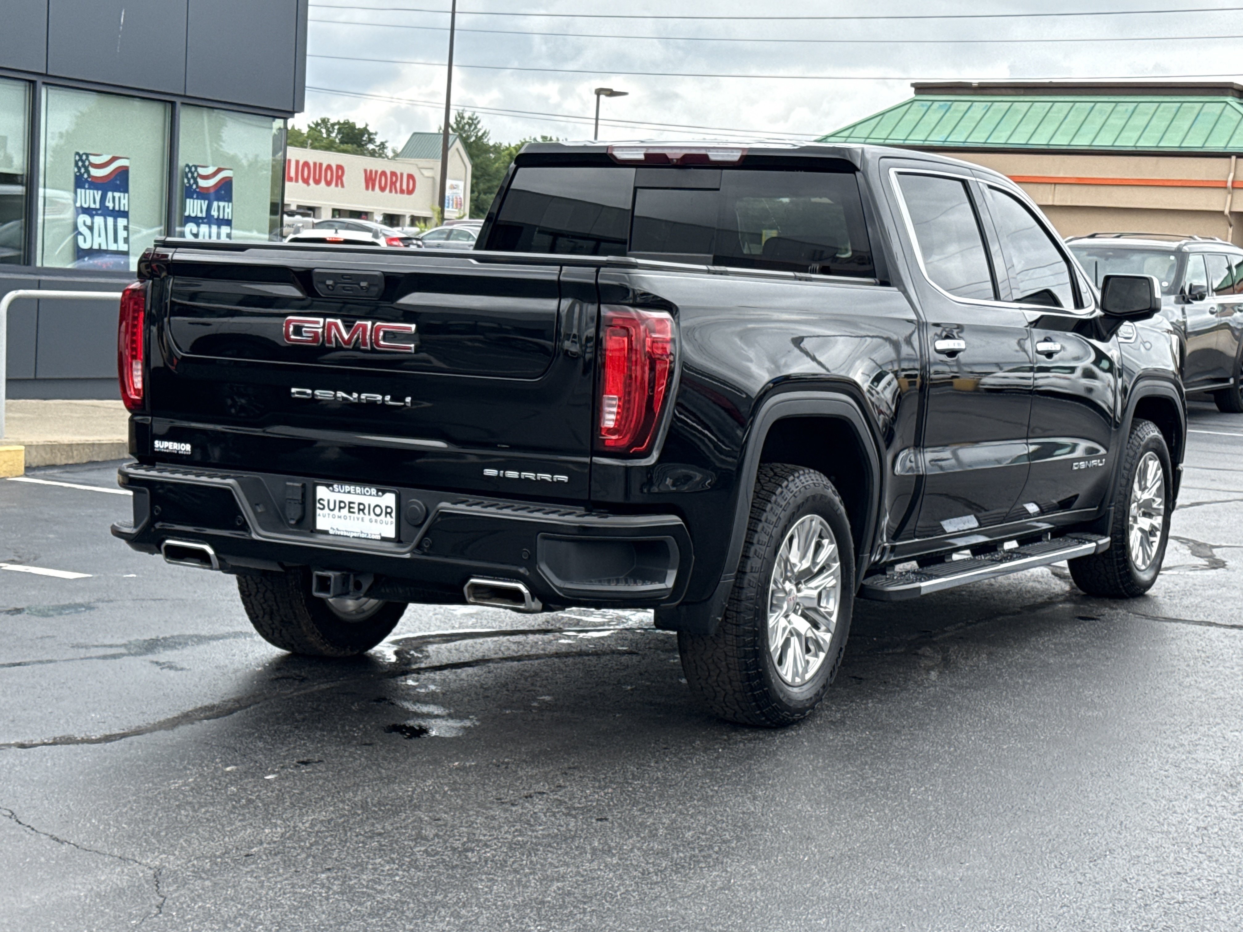 Used 2023 Onyx Black GMC Denali 4WD image 3