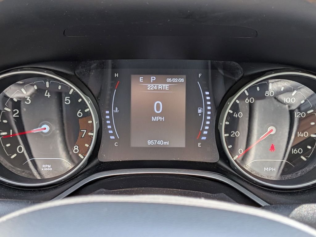 Used 2021 Blue Jeep Latitude image 15