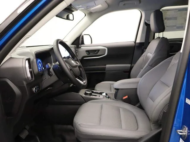 New 2026 Velocity Blue Metallic Ford Badlands® image 34