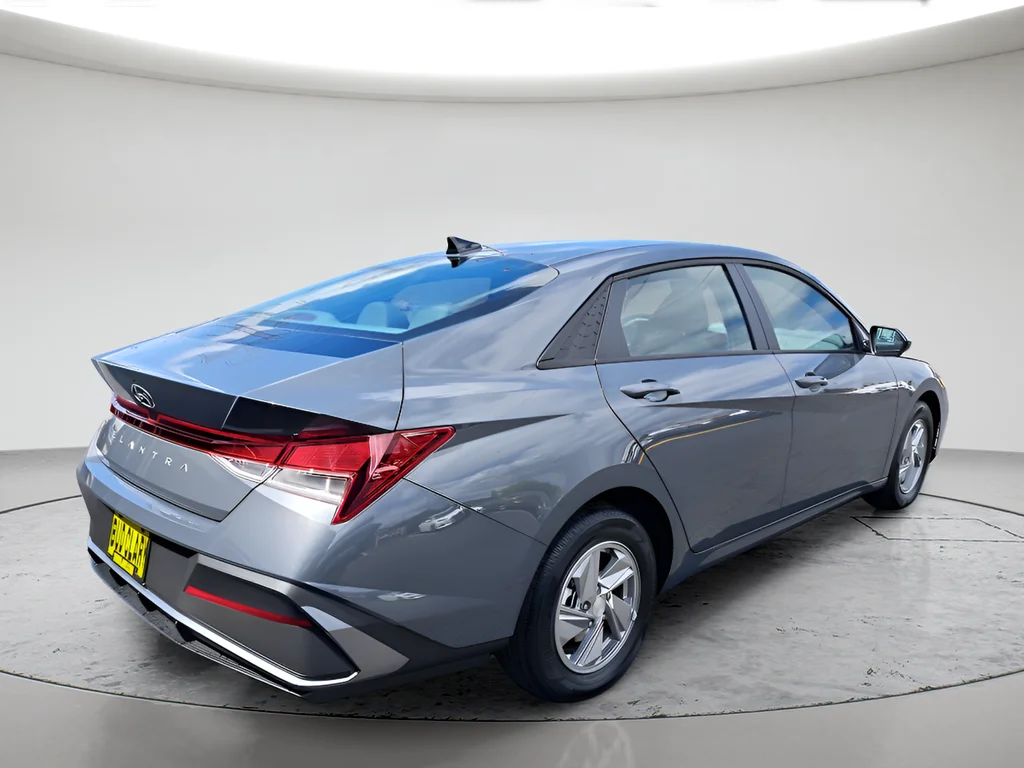 New 2026 Gray Hyundai SE image 3