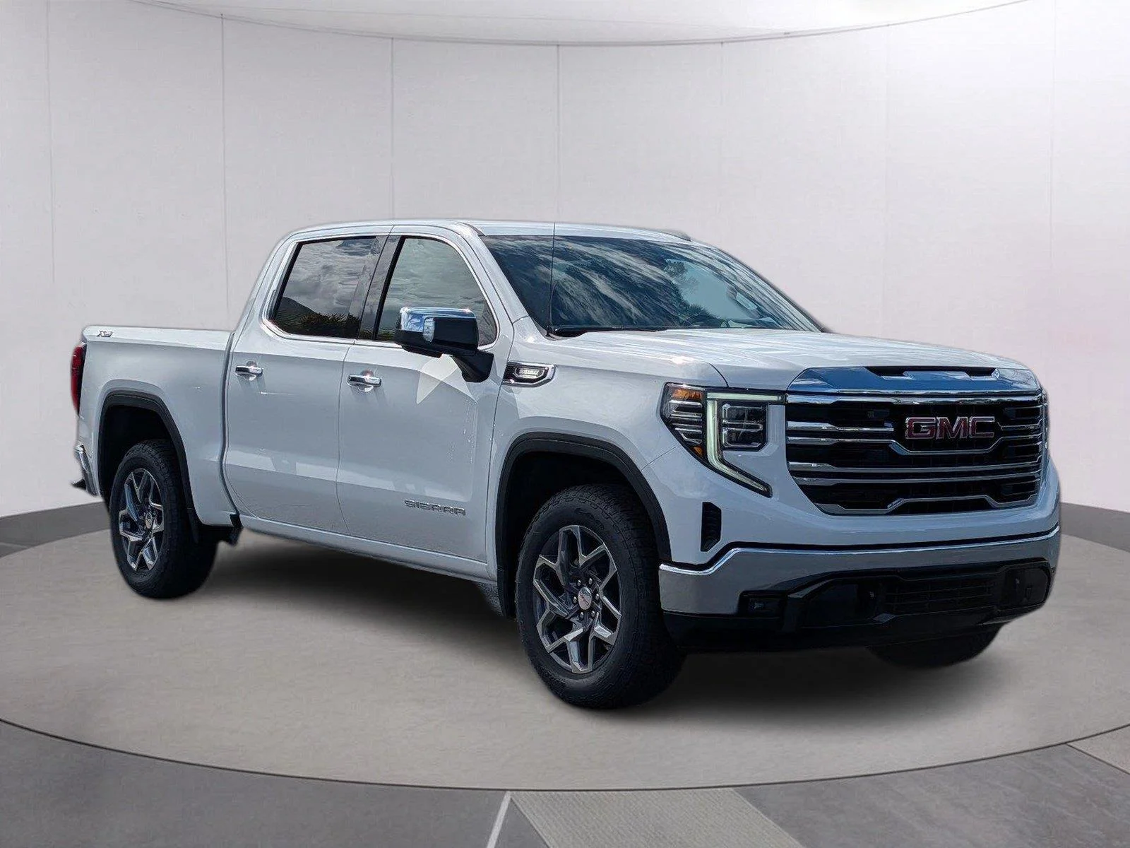 New 2026 Summit White GMC SLT image 8