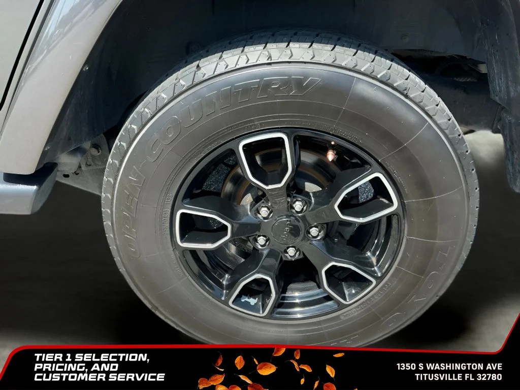 Used 2018 Gray Jeep Unlimited Sahara image 31