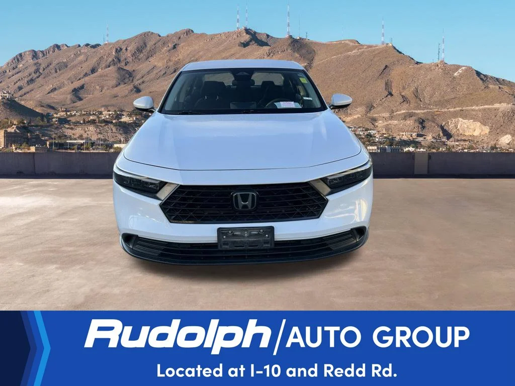 Used 2023 White Honda LX image 8