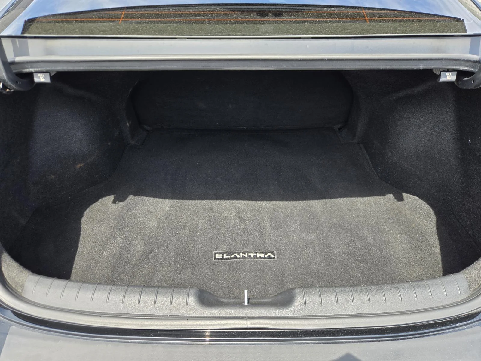 Used 2022 Phantom Black Hyundai SEL IVT image 26