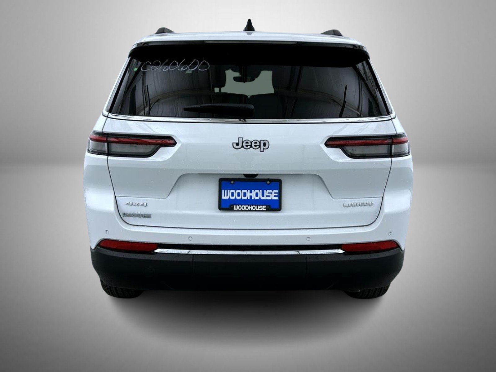 New 2026 Bright White Clear-Coat Exterior Paint Jeep Laredo image 6