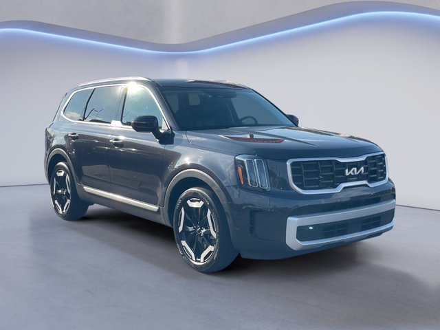 Pre-Owned 2025 Kia Telluride S FWD Sport Utility