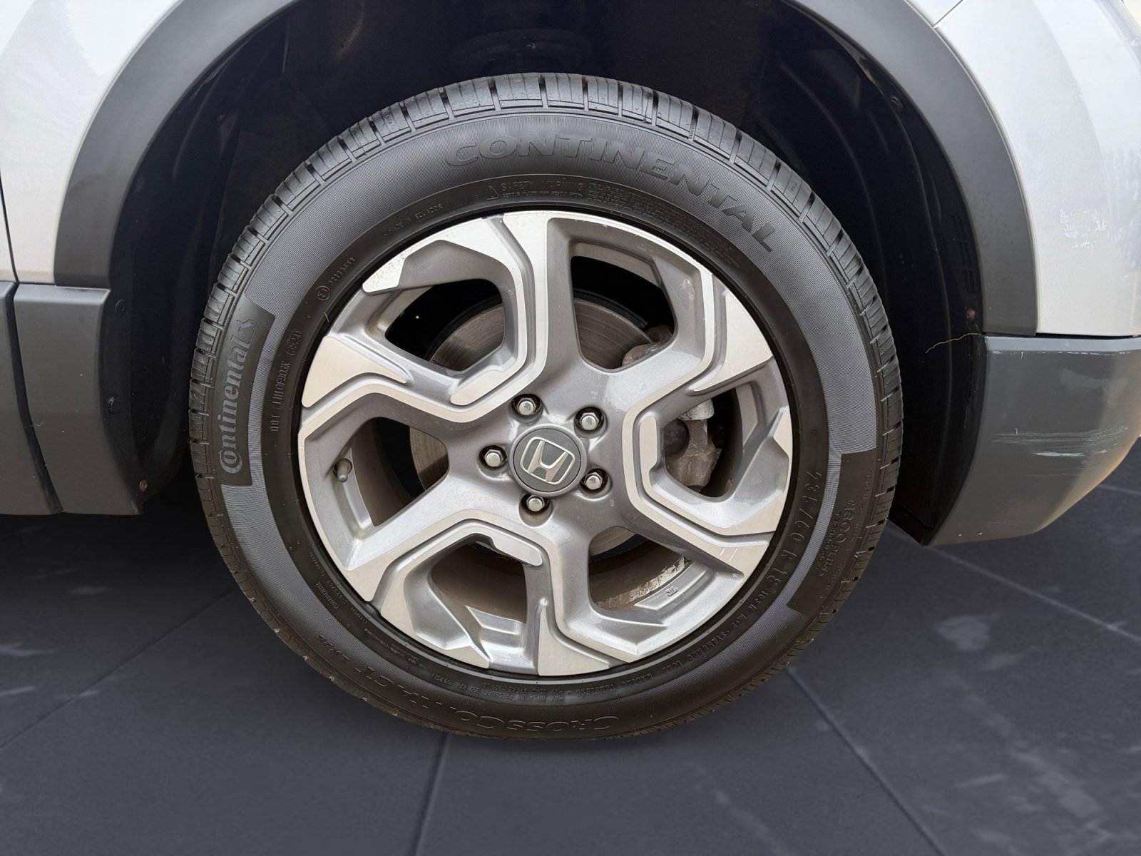 Used 2017 Silver Honda EX image 45