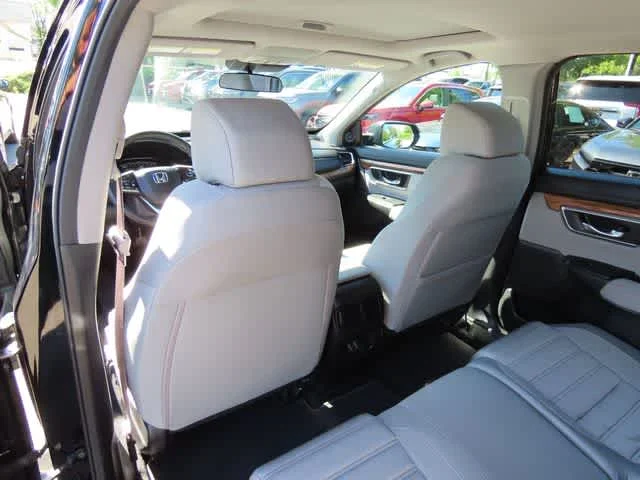 Certified Used 2020 Crystal Black Pearl Honda EX image 15